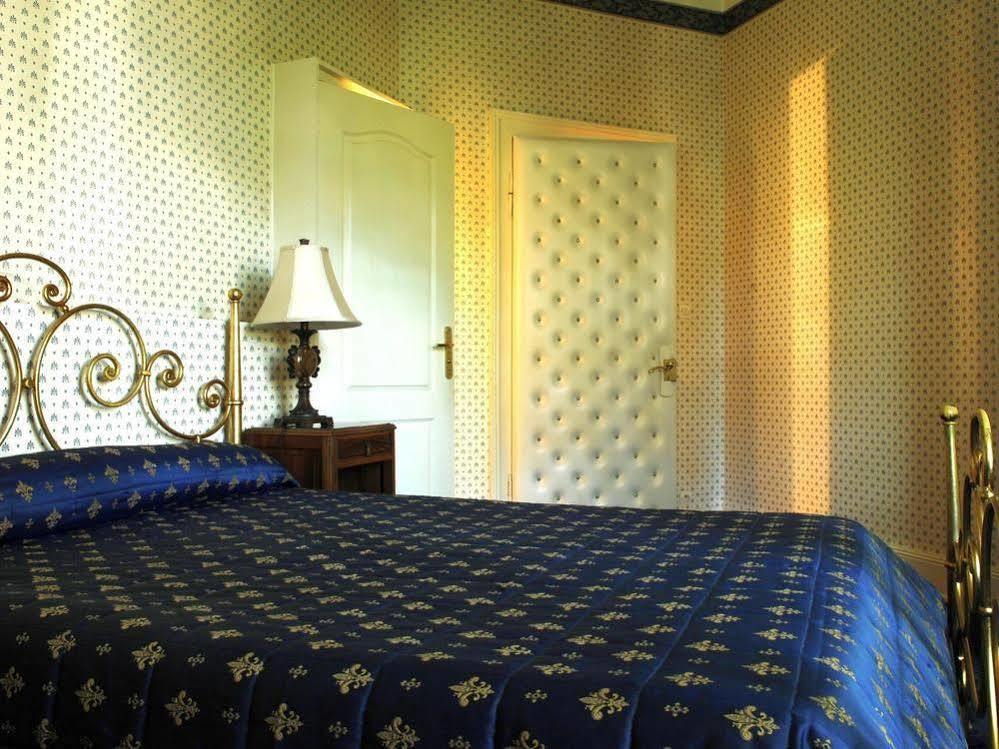 Hotel Restaurant Du Parc Тан Экстерьер фото